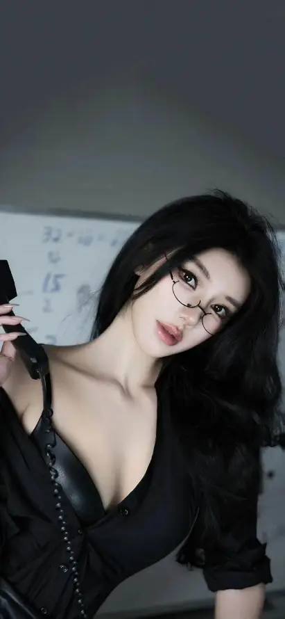 国自产精品手机在线视频_18禁区美女免费观看网站_24小时日本在线观看完整版