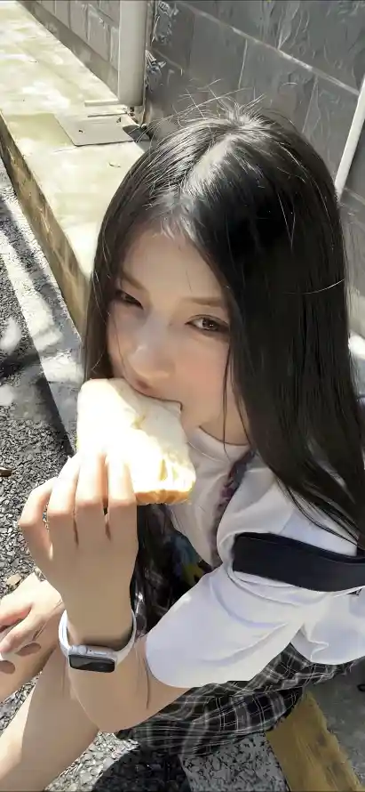 国自产精品手机在线视频_18禁区美女免费观看网站_24小时日本在线观看完整版