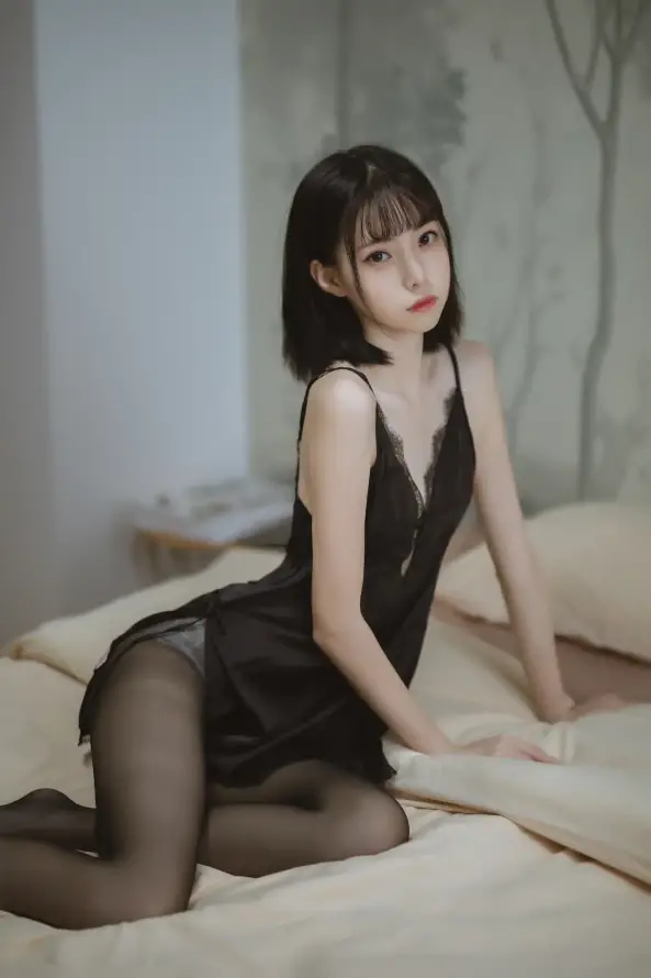 国自产精品手机在线视频_18禁区美女免费观看网站_24小时日本在线观看完整版