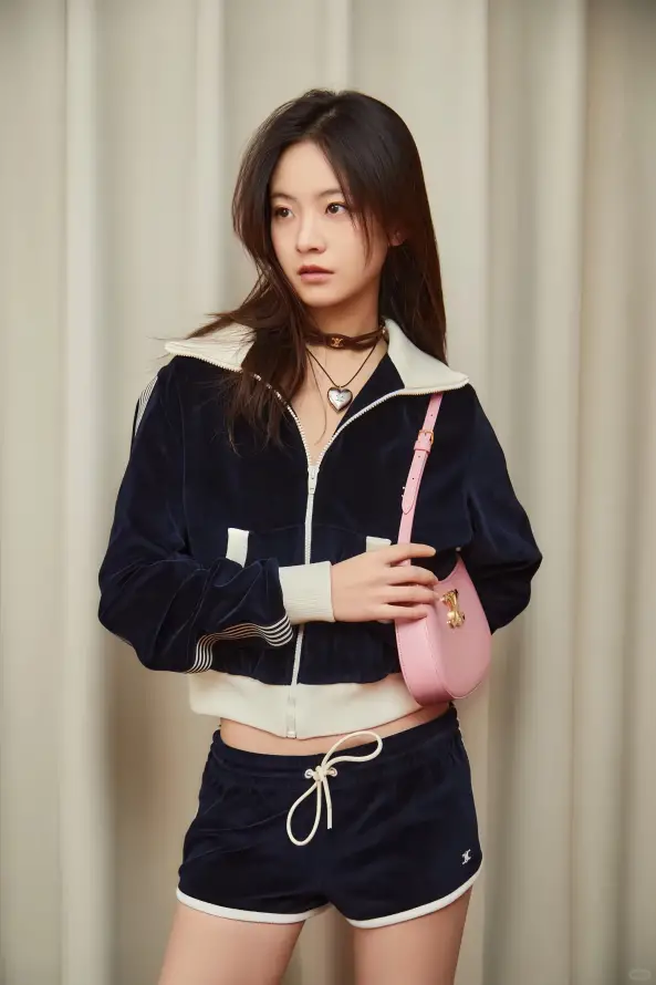 国自产精品手机在线视频_18禁区美女免费观看网站_24小时日本在线观看完整版
