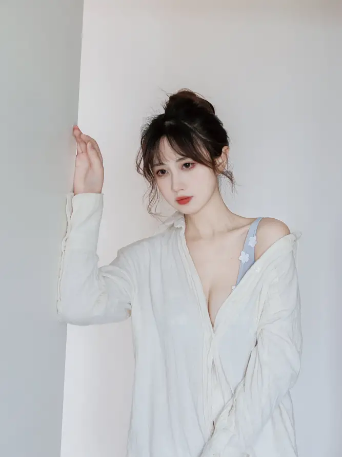 国自产精品手机在线视频_18禁区美女免费观看网站_24小时日本在线观看完整版