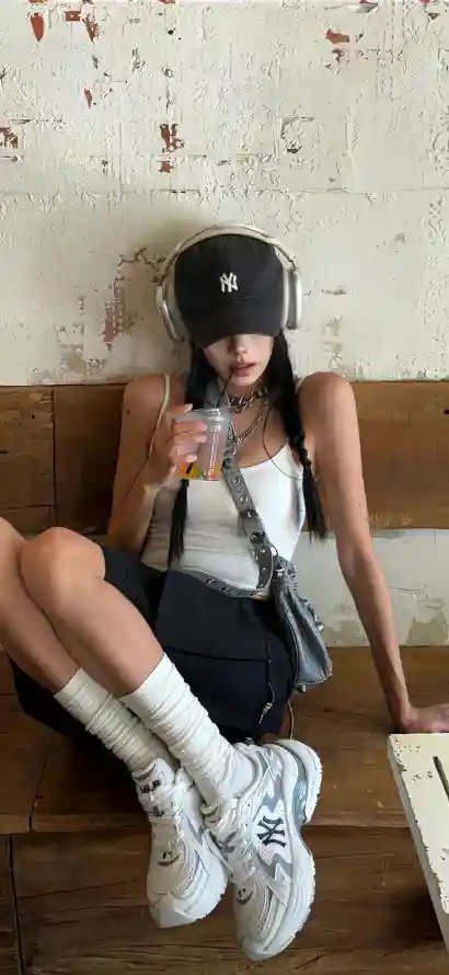 国自产精品手机在线视频_18禁区美女免费观看网站_24小时日本在线观看完整版