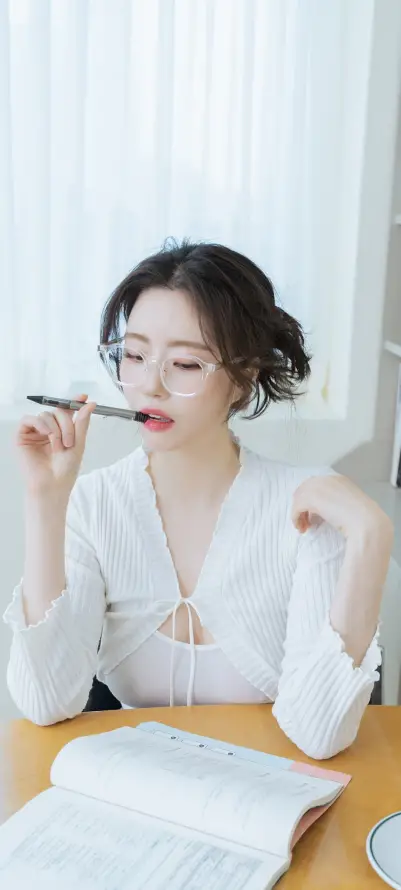 国自产精品手机在线视频_18禁区美女免费观看网站_24小时日本在线观看完整版