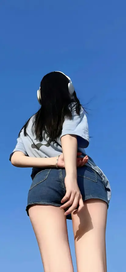 国自产精品手机在线视频_18禁区美女免费观看网站_24小时日本在线观看完整版